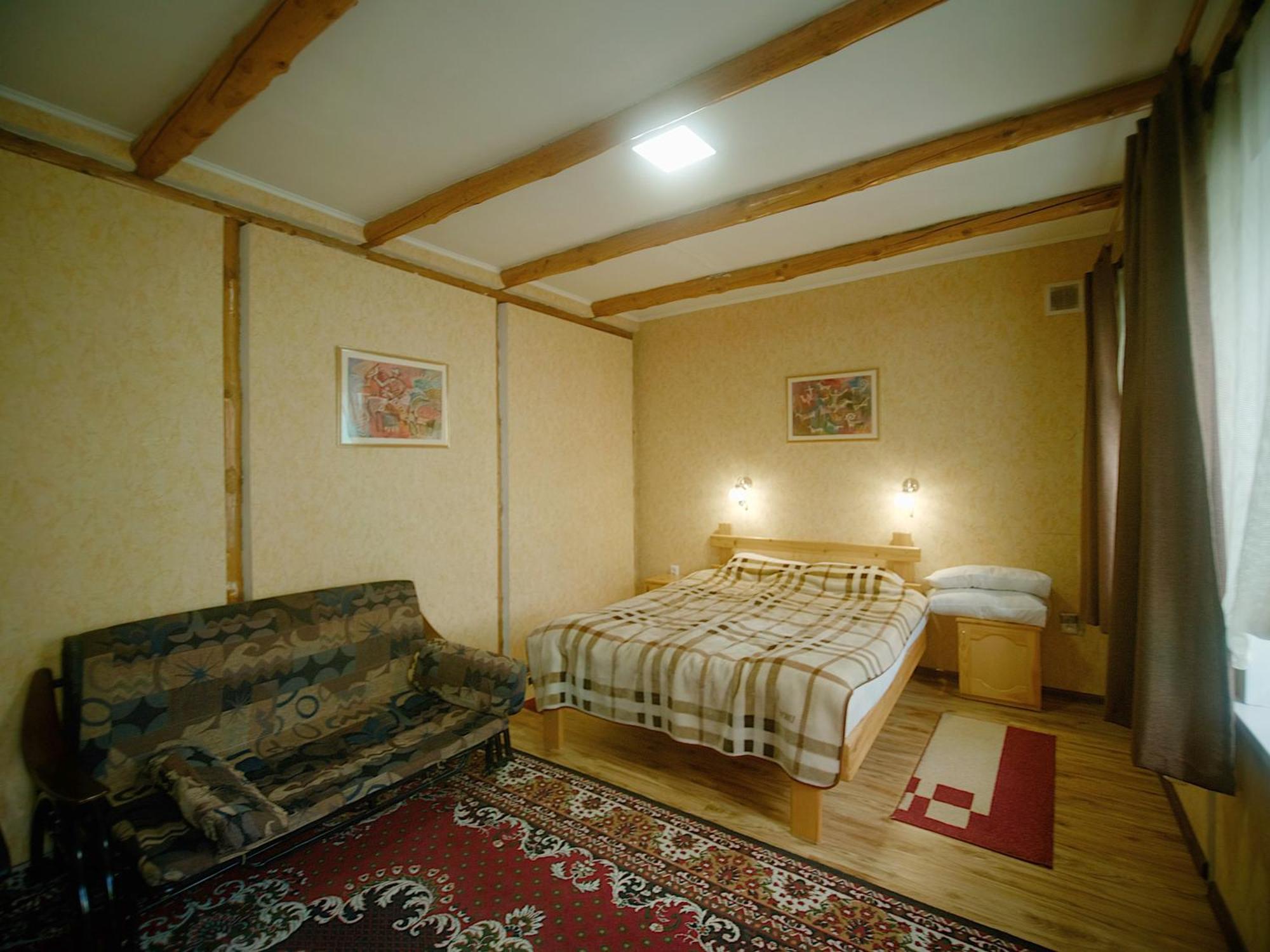 Guesthouse Alakol Каракол Екстер'єр фото
