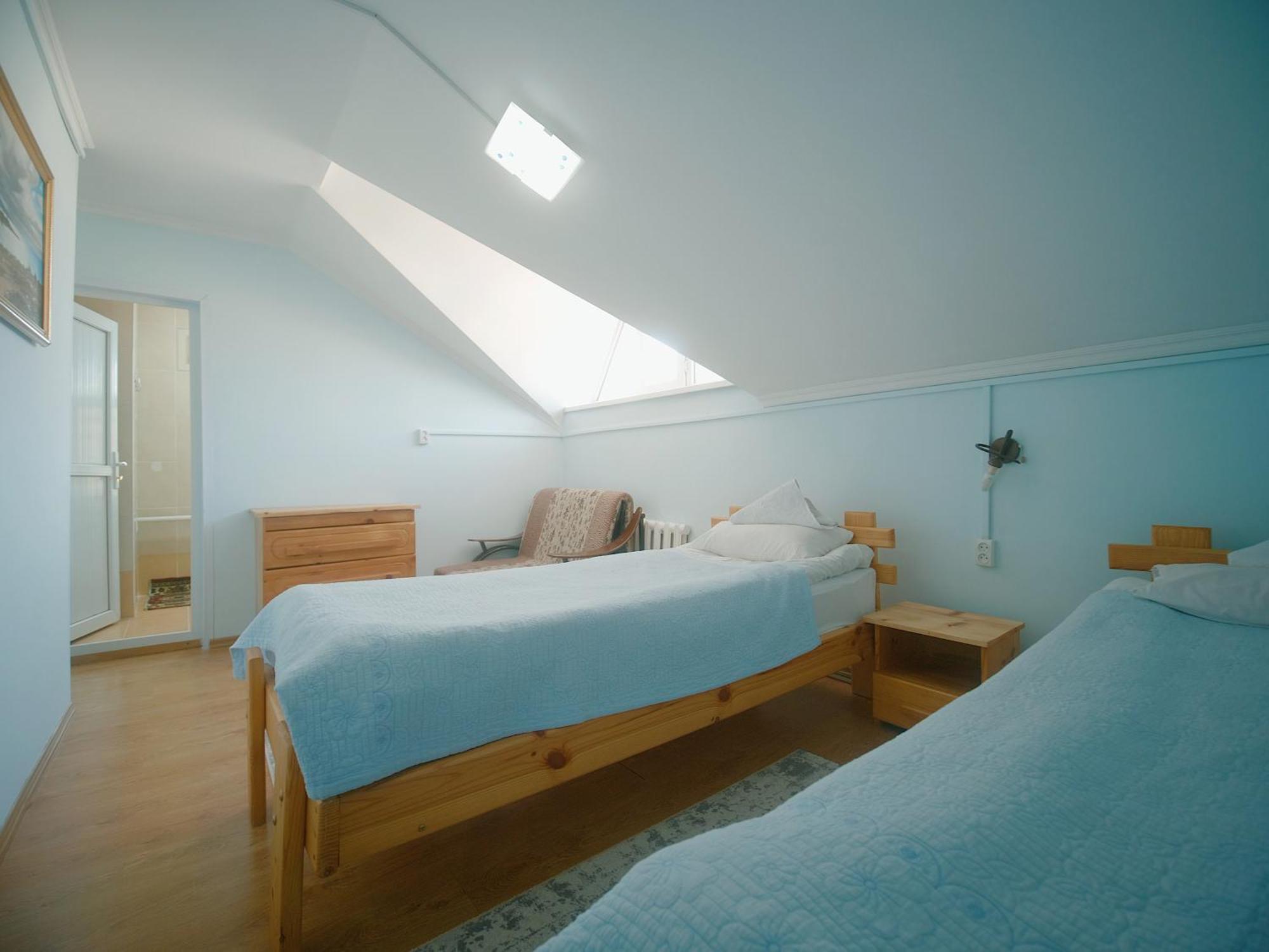 Guesthouse Alakol Каракол Екстер'єр фото