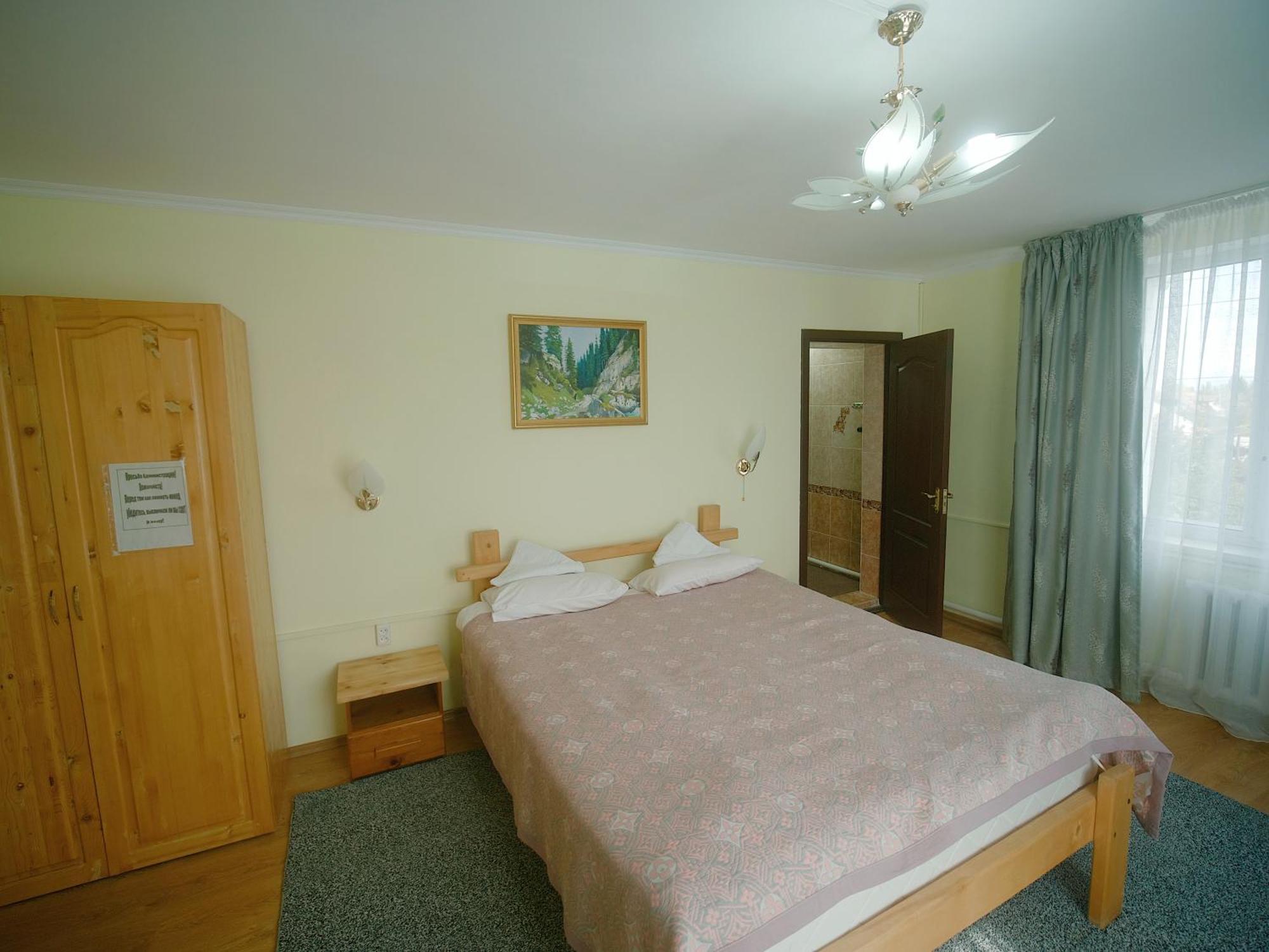 Guesthouse Alakol Каракол Екстер'єр фото