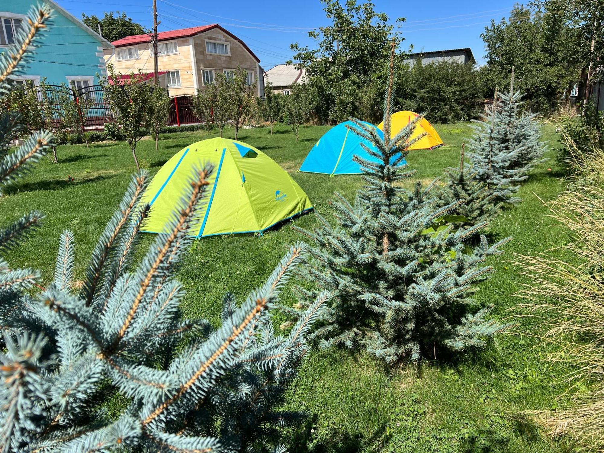 Guesthouse Alakol Каракол Екстер'єр фото